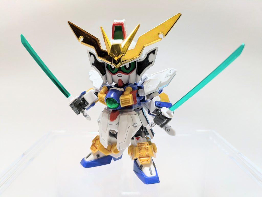 ちょっと見えにくいですが、バックパックを『號斗丸』のものに差し替えています。刀身はビームソードを意識してメタグリーンで塗装。