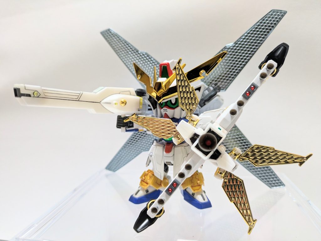 ある意味、ダブルエックスだな…。もちろんダブルエックスの武者化はいずれやりますが、メッキパーツ盛りだくさんで思った以上に豪華絢爛に仕上がってしまった…。これを超えるダブルエックスを創り出せるだろうか…。不安…。