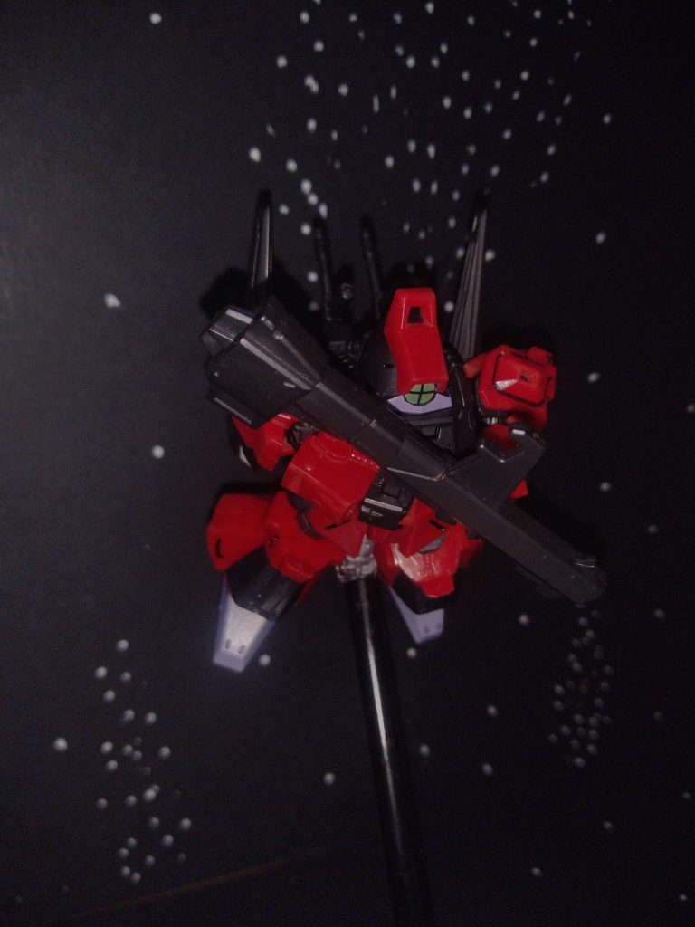 「迂闊だったか…」「赤いモビルスーツ、赤い彗星、まさか…あの赤い彗星が…、気をつけろっ！」