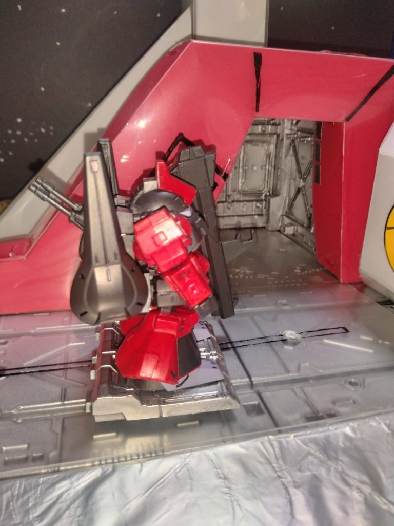 「凄いな、クワトロ大尉が一機落としたって…」