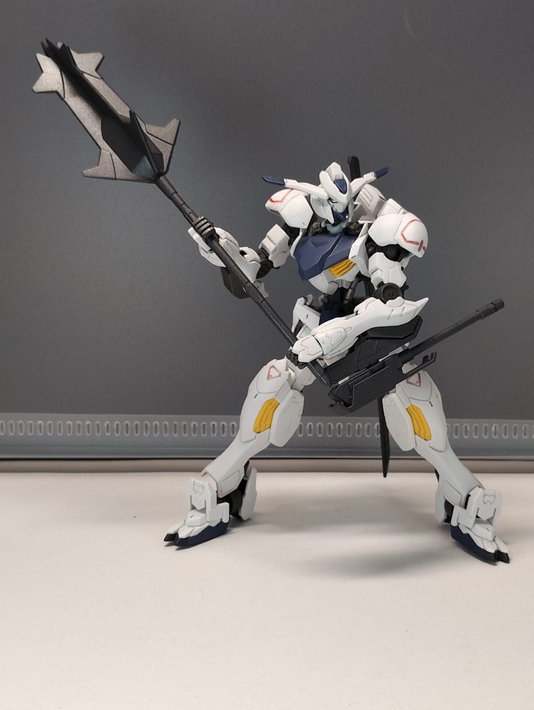 武器はメイス、太刀、200㎜砲です。&nbsp;