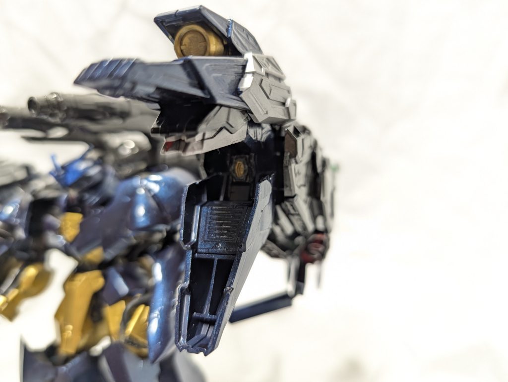 見づらいかもしれませんが、口の奥の部分がビーム砲です。