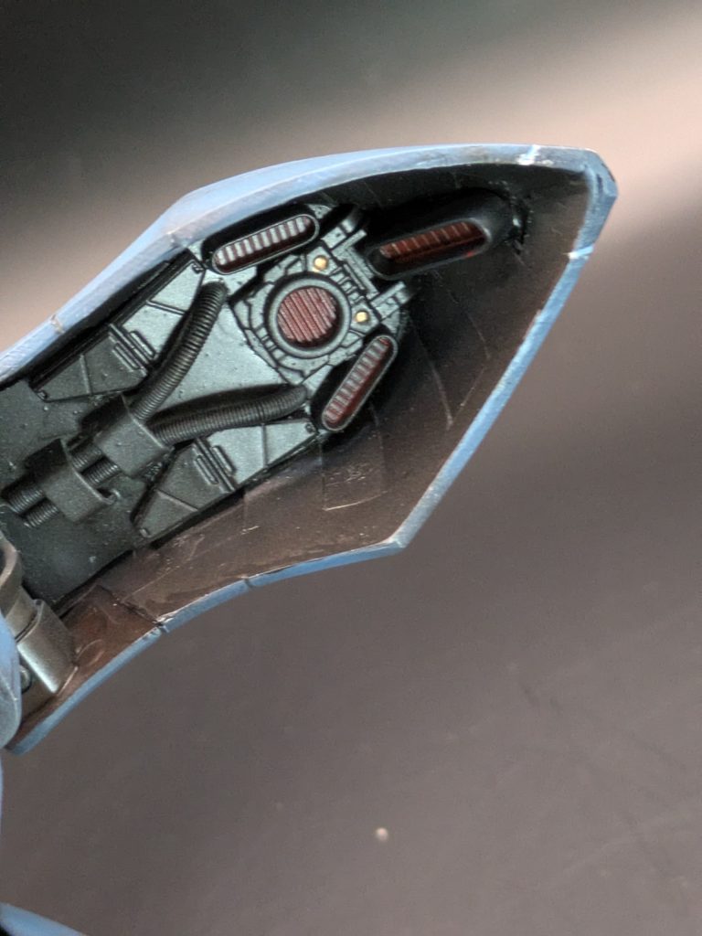 残念なショルダーアーマー内部はディテール追加です。