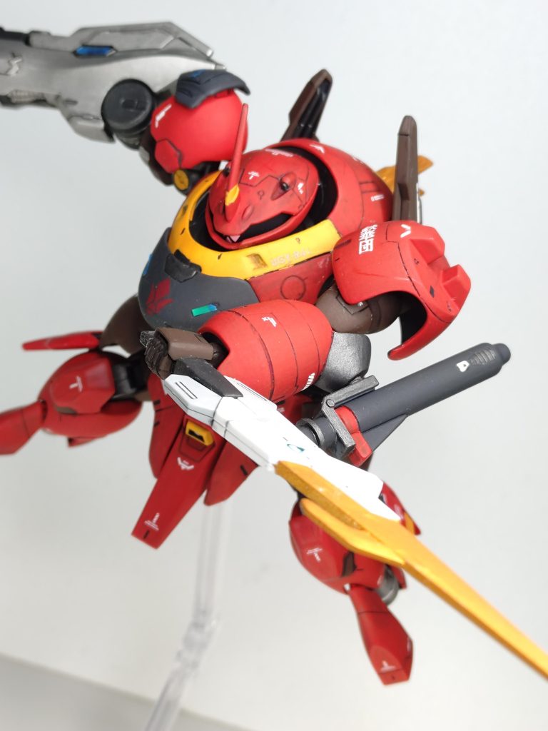 【呂号乙型特斬刀】バルバトスの特徴的な武装を上手く落とし込めたと思います。ワイヤー接続部にハンマーチョッパーの持ち手を差し込み接着しただけです。&nbsp;