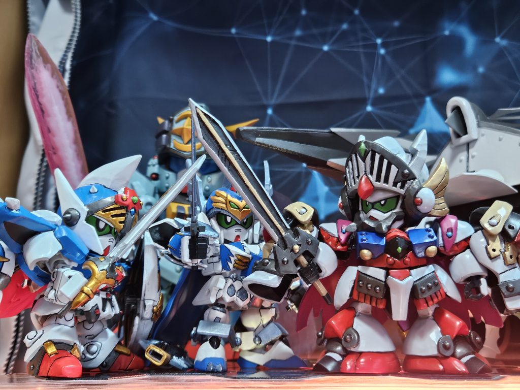 ストーリー本編ではこんなシーンは無かったが。数年後ネオガンダム登場後に実現。