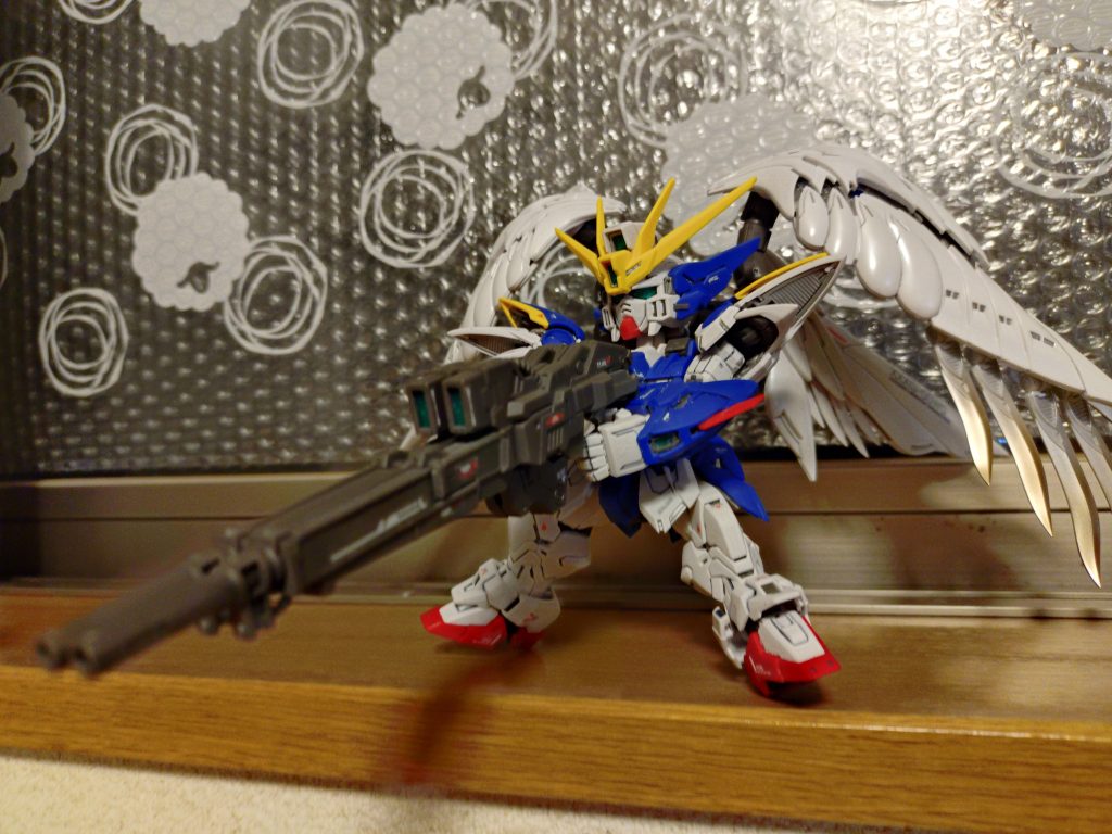 ラストシューティング!ウイングガンダムゼロと言えば、このポーズ。エンドレスワルツ、もう一回観ようかな。