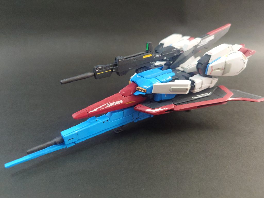 ウェイブライダー形態。ビクビクしながら変形させましたw