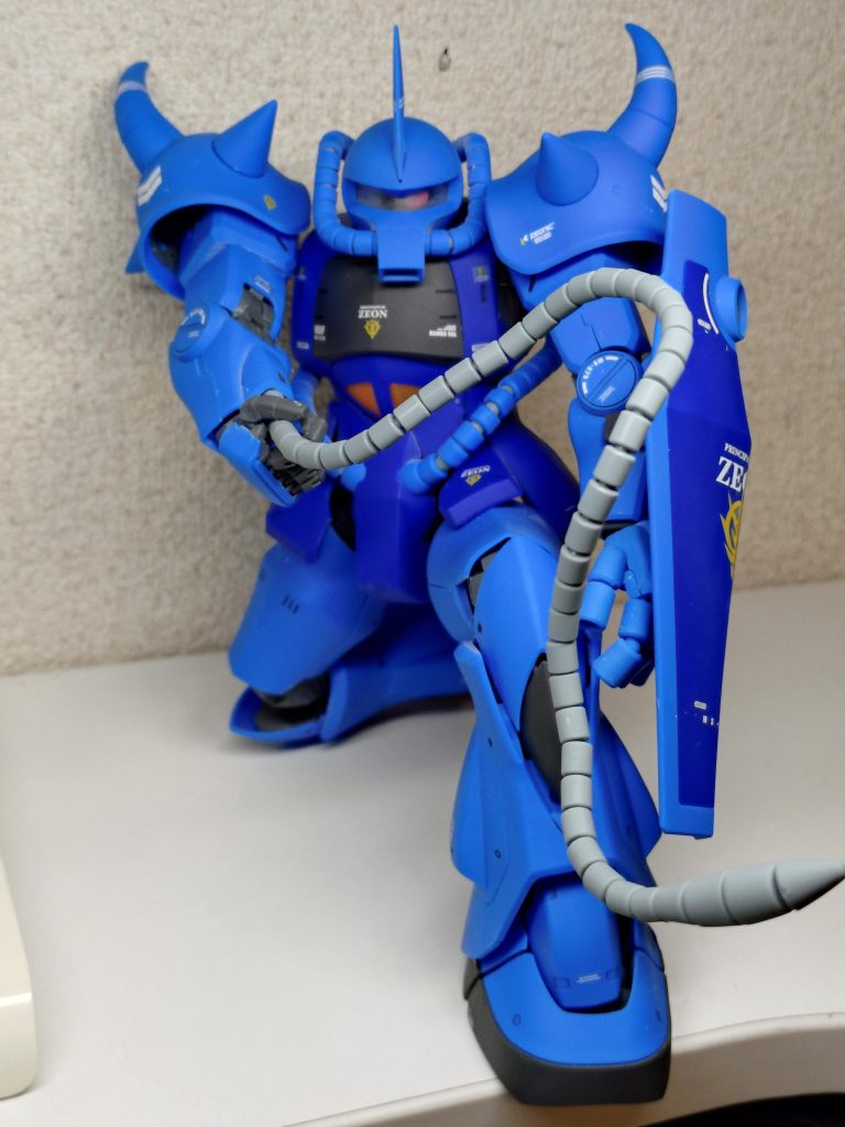 シルエットこそ、暴れん坊格闘家みたいな雰囲気ですけど、根っからのヒールじゃない潔さも感じます。パイロットの印象から来るのかな？