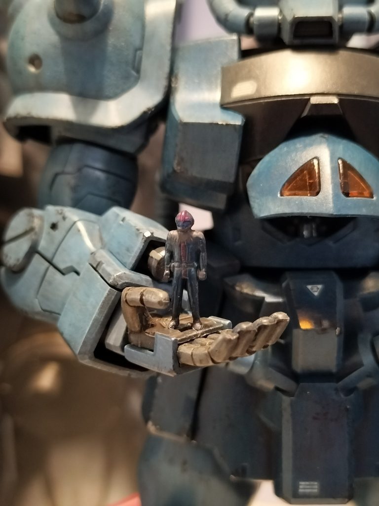 塗装は水性ホビーカラーの筆塗り