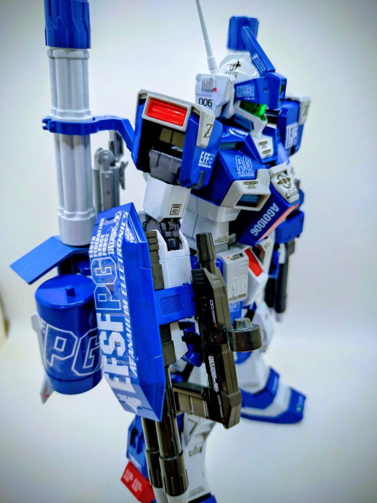 このジムは、基本的にストームブリンガーＰＦと同じ機体なのかな。以前に製作したストームブリンガーとほぼ同じ感じ。