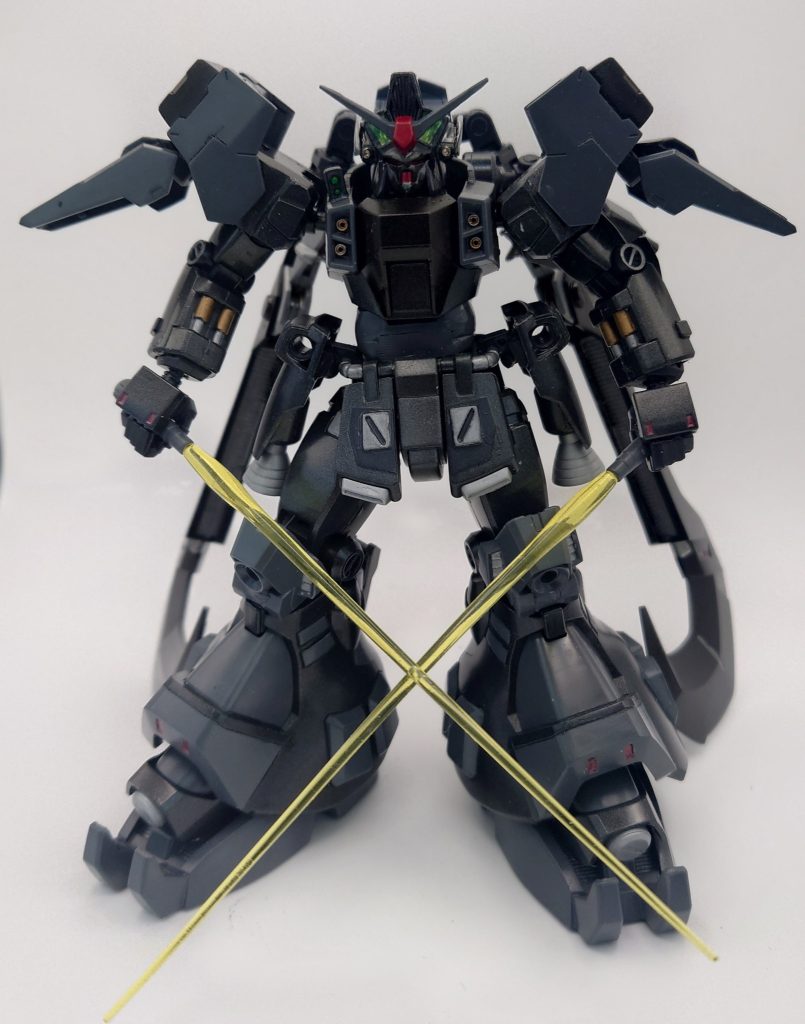 ◎ビームサーベル　　両腰に装備したビームサーベル。