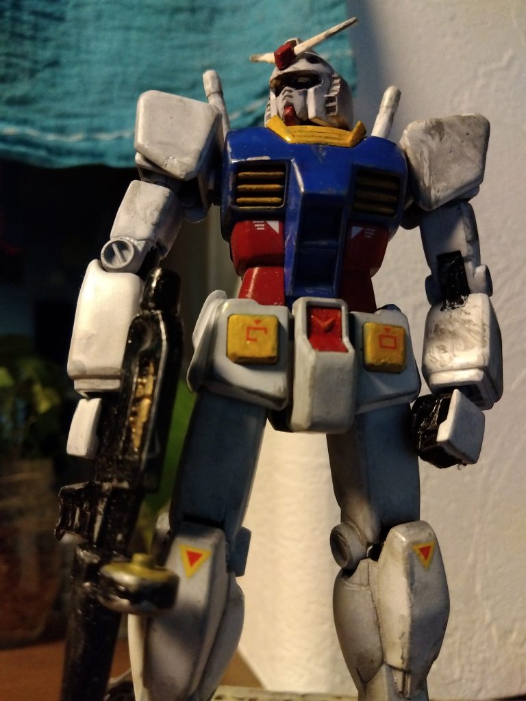 強いGUNDAMは最強です✨ビームライフルのメカ感を感じられる様に色分けをしました😊