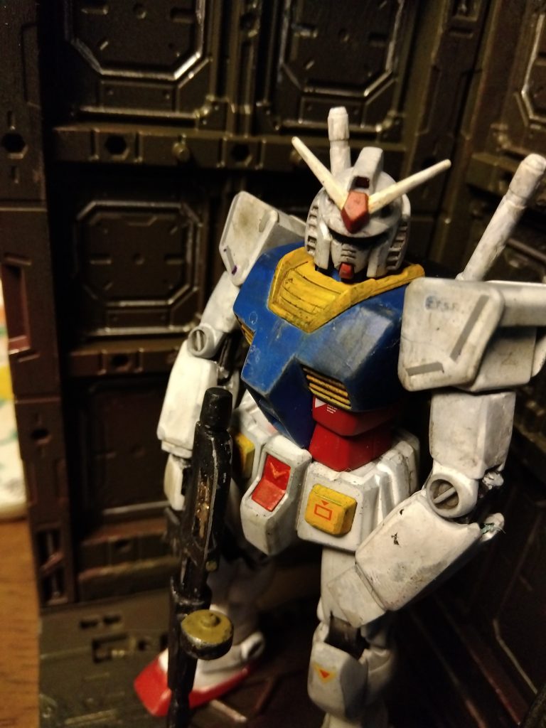 GUNDAMとジオラマ–2枚目/制作者：スナフキン