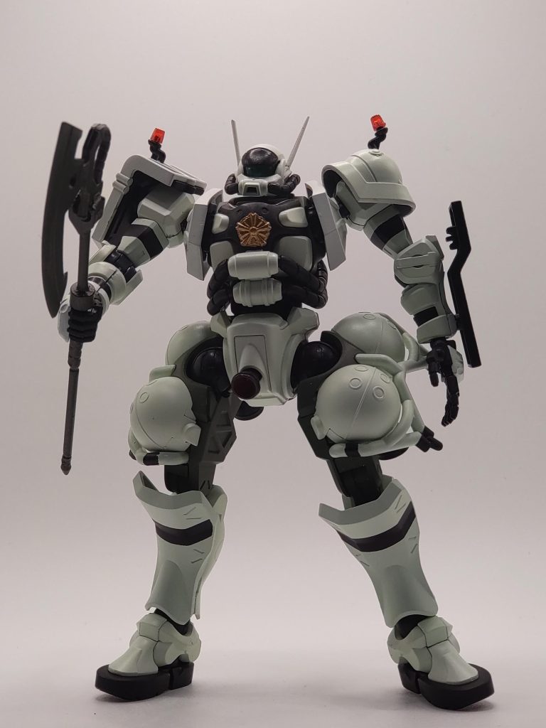 これはジャンクパーツを使って自作したヒートホークです。かなり大きめです。こんなのが交通整理してたら怖くて通れません。