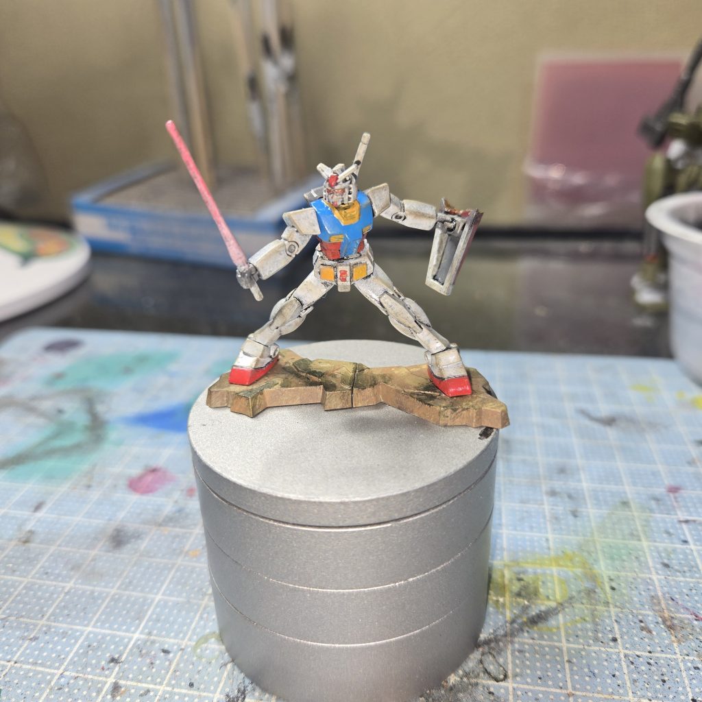 ウェザリングで上手いこと誤魔化してるつもりなので拡大して顔とか観ないでください(笑)来年も楽しんでいきましょう🙌