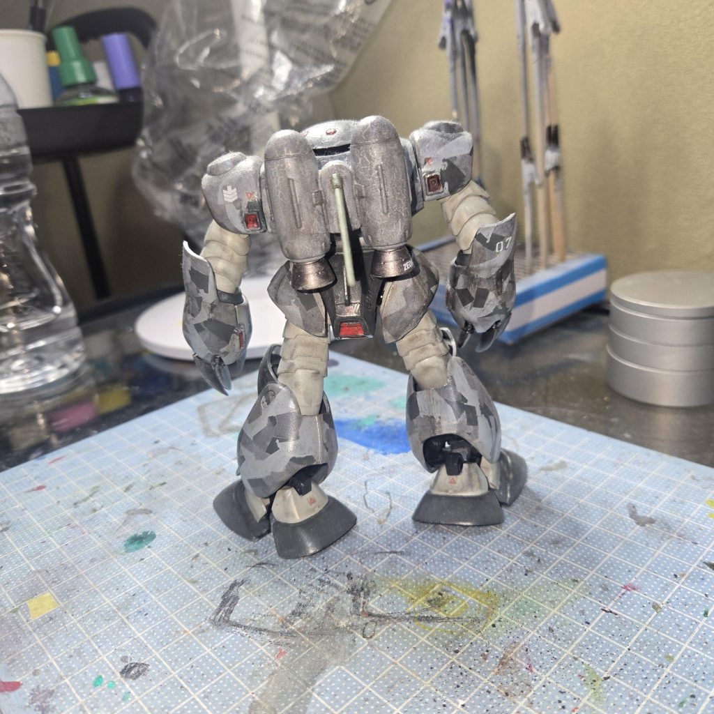 バーニヤなど細々と塗り分けてます☺️これで今度こそ今年、最後の投稿にさせていただきます😁