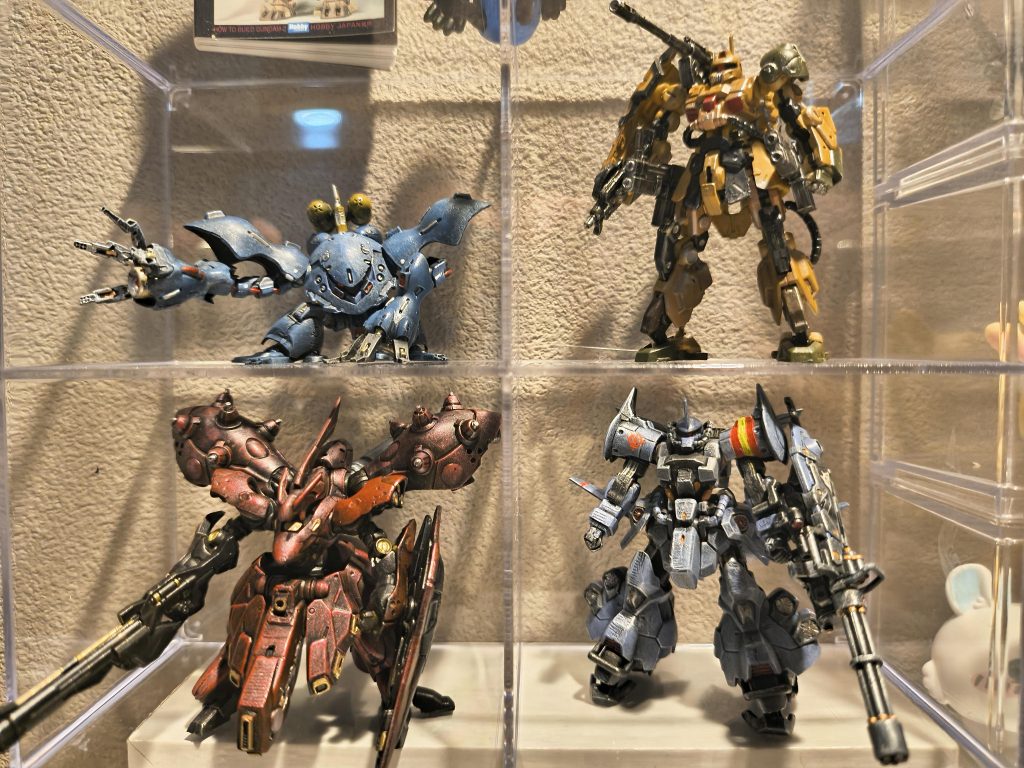 デスクの小さいキット群が充実してきた、、 ナイチンゲールときたら次は…