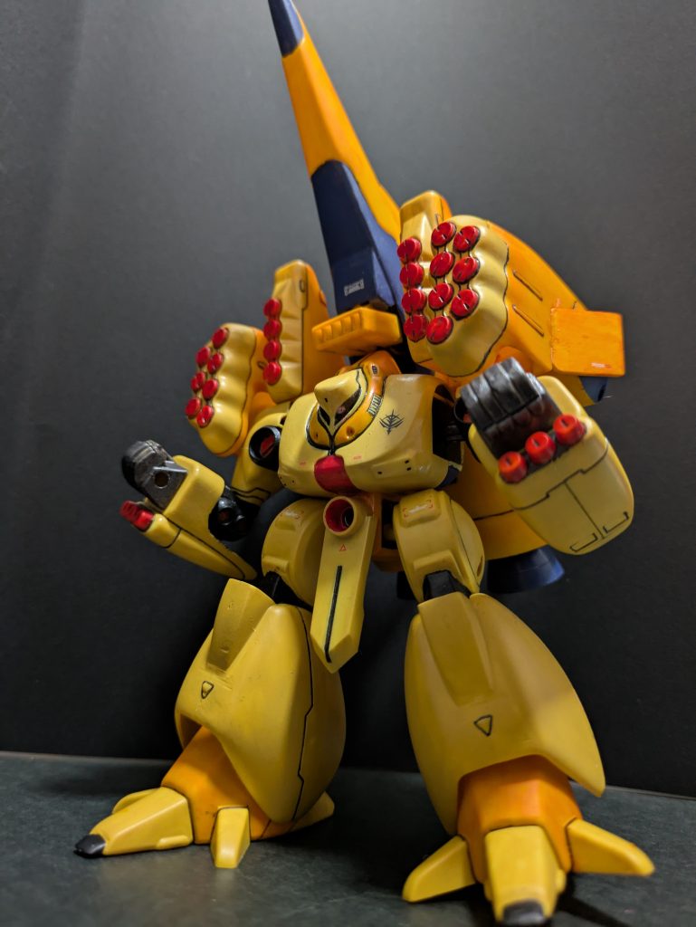 機動戦士ガンダムΖΖに登場する火力支援型モビルスーツで全身にミサイル、腹部に高出力の拡散ビーム砲、そして本体より大きいのではと思われるブースターユニット尖りきったモビルスーツですね&nbsp;