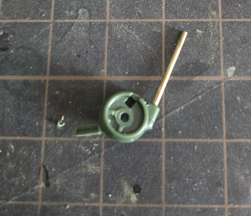 ロッドアンテナは1mm真鍮線に置き換え。