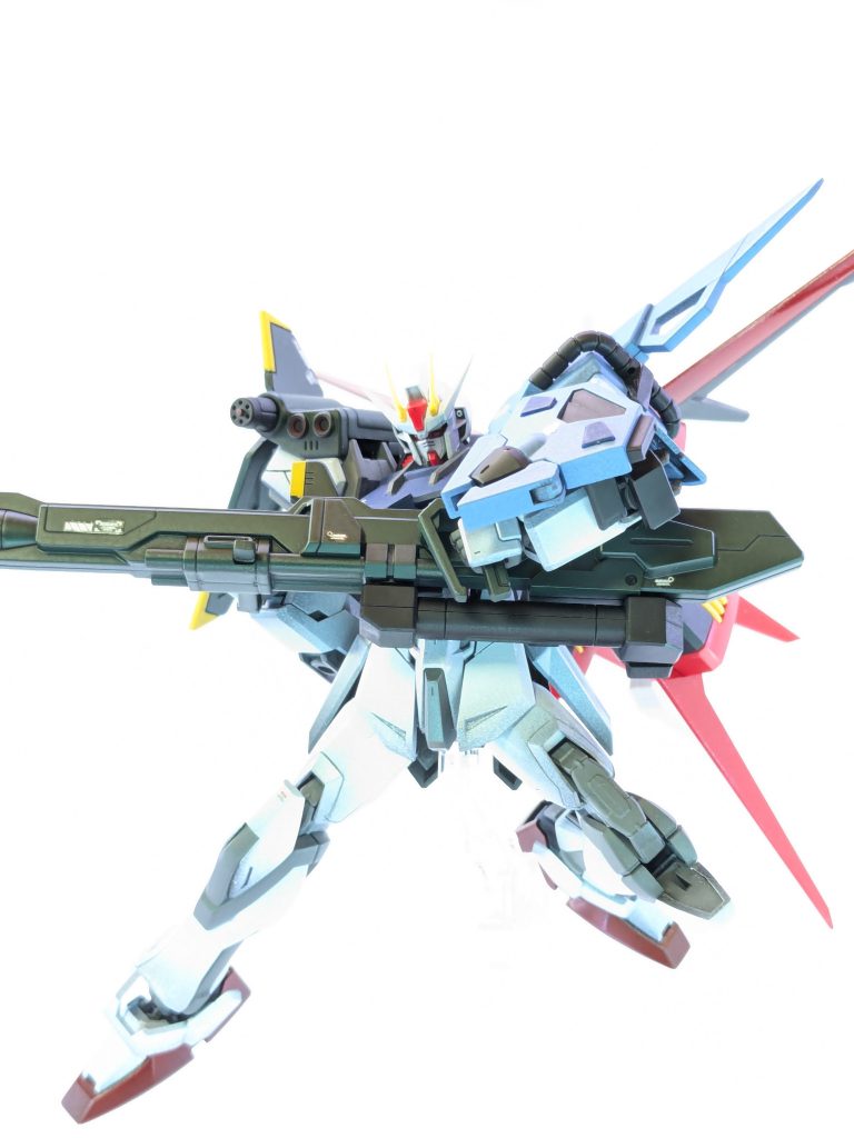 ランチャーはポーズが取りにくく、写真も撮りにくかったので2枚しかないです(gandam2)