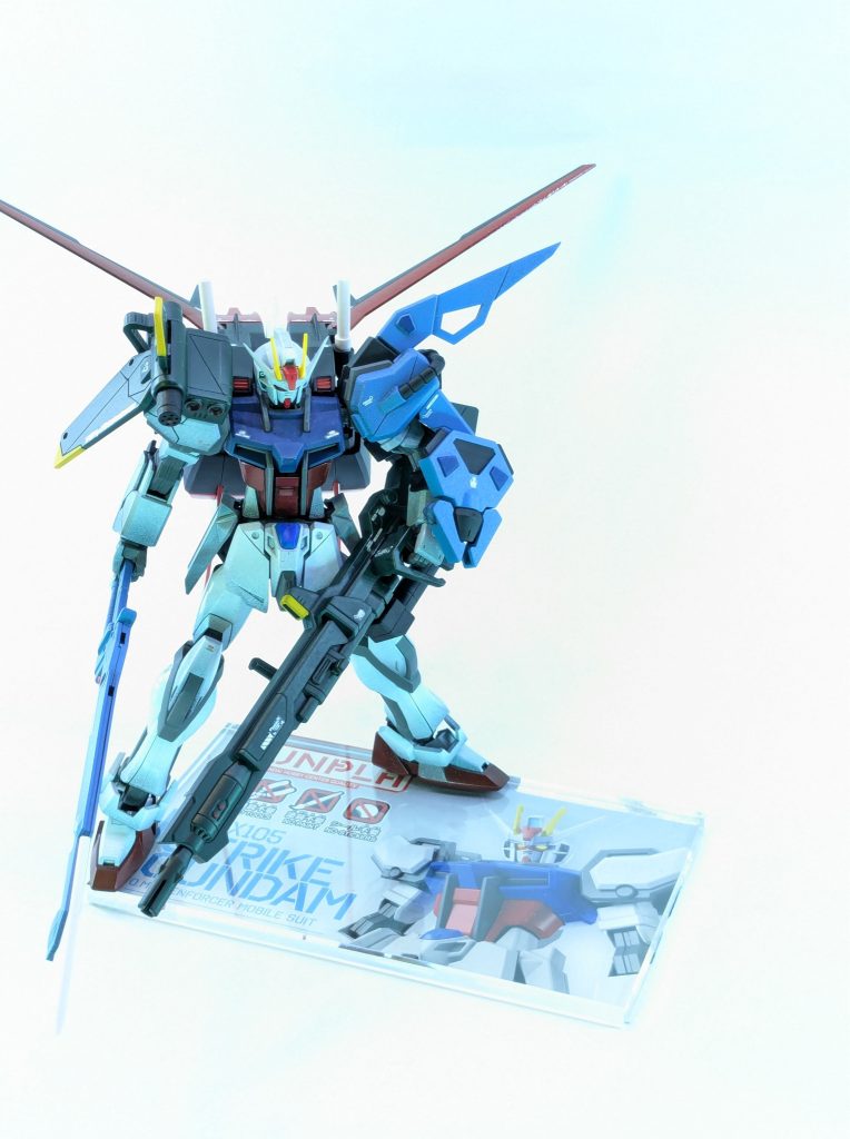 乗せてみるとこんな感じ。あんまり目立たないですね(zaku-kao4)