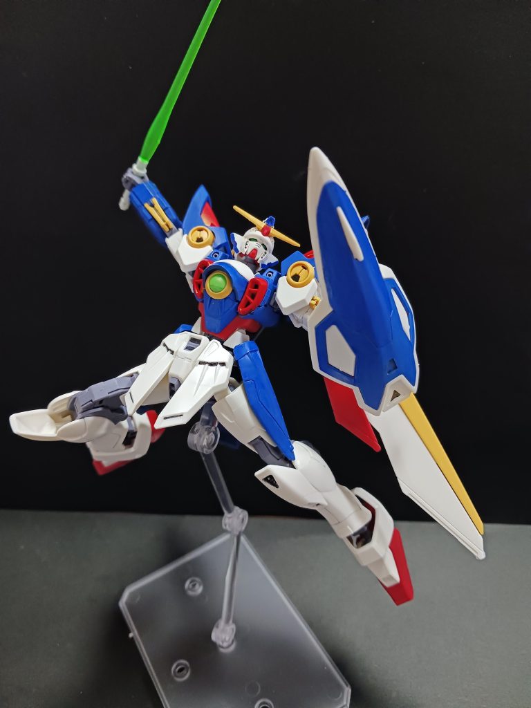 ビームサーベル。もう全機体に持たせるべきだとおもう！はい。ビーム兵器大好きマンです。この兵器大好き！、、、いやこの言い方はあんまり良くないかもしれない。