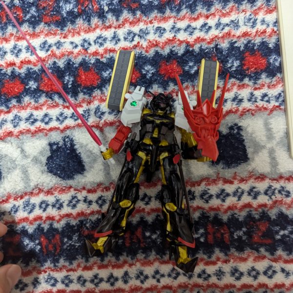 オープンチャットを蹴られたり最近色々なことがありましてバタバタしてたのもありますが（単にネタ切れだった）最近久しぶりに改造進めておりまする。下手ですが見てもらえたらうれしい限りで候。（2枚目）