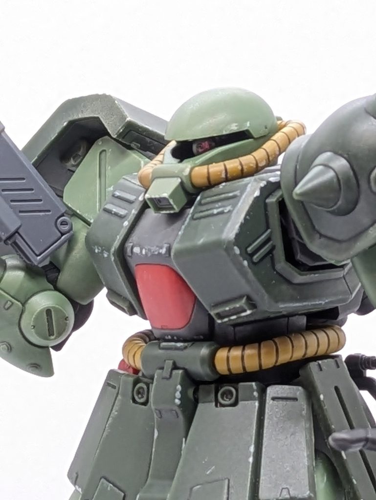 お馴染みはこっちですか？モノアイ可動いいですね！キットに武器ランナーが追加されてるだけみたいなのでお得✨