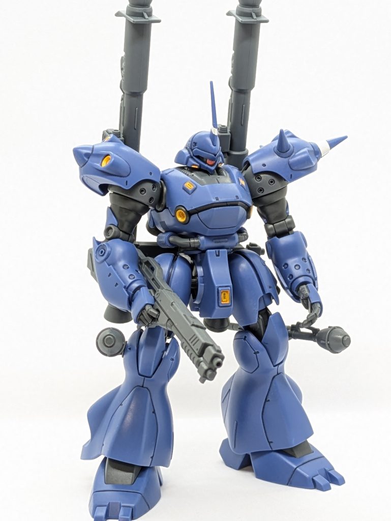 モノアイをHアイズに置き換えした程度です！カッケ〜