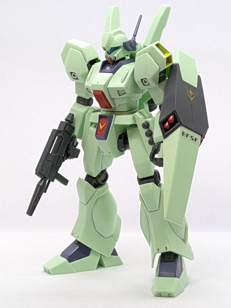 逆シャアバージョン？なんですがジェガン系組みやすいし、プロポーションも良好？で好きなんですけど売ってねぇです！