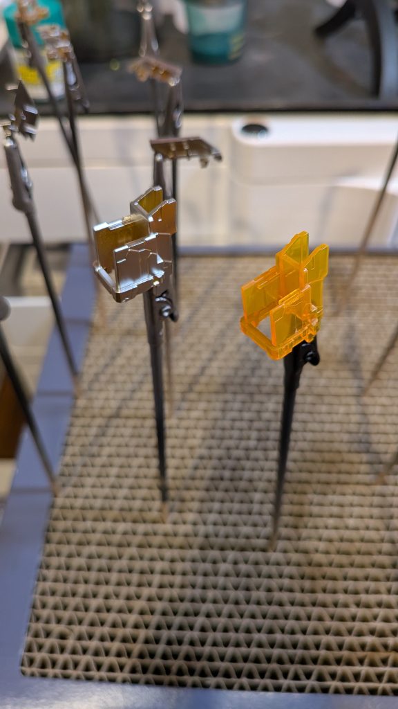 ちょいと見づらいですが、いいシルバーです