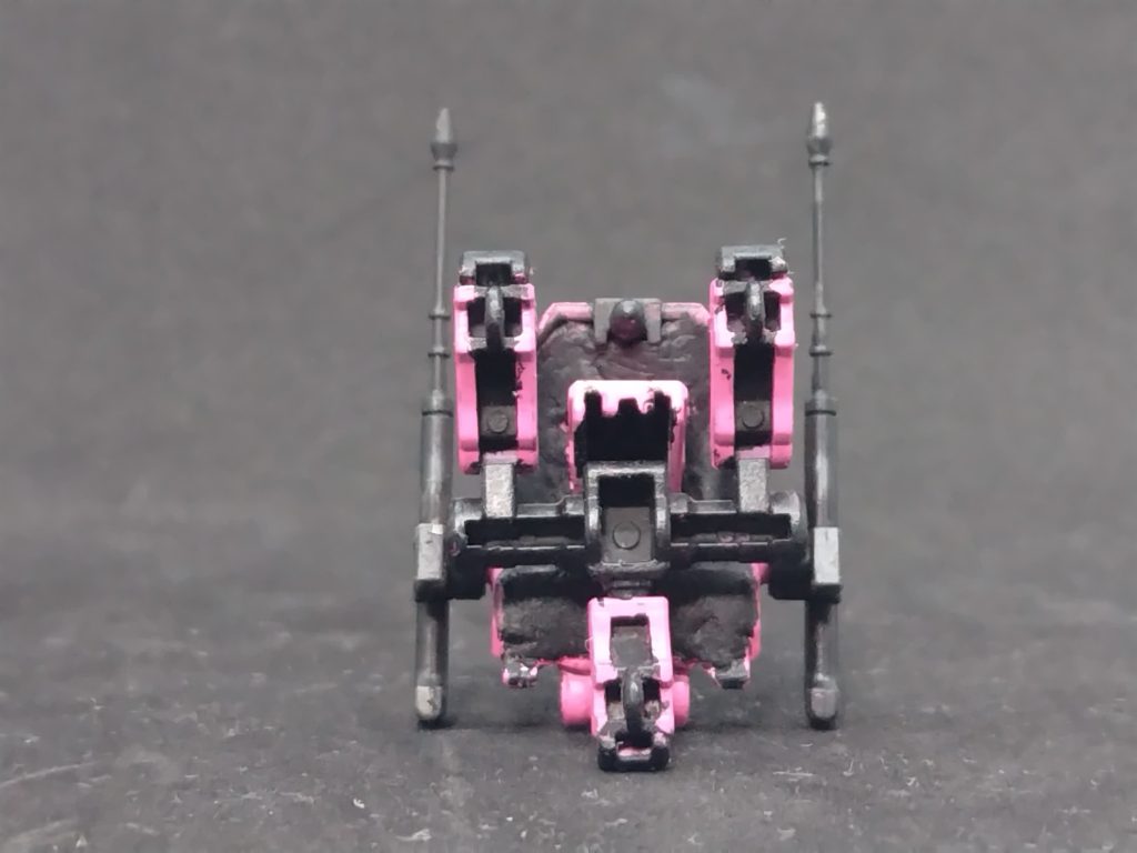 裏は簡単にパテ穴埋め（見えないから）