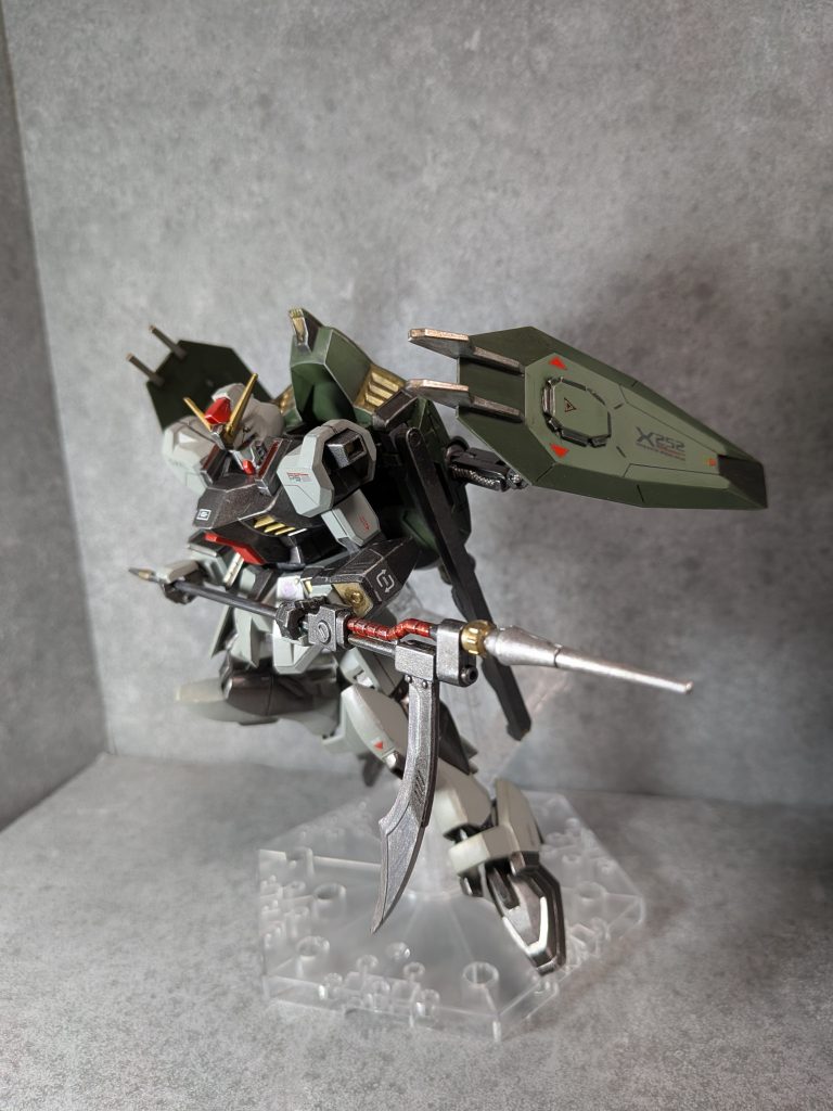 HGフォビドゥン–3枚目/制作者：@3taka12