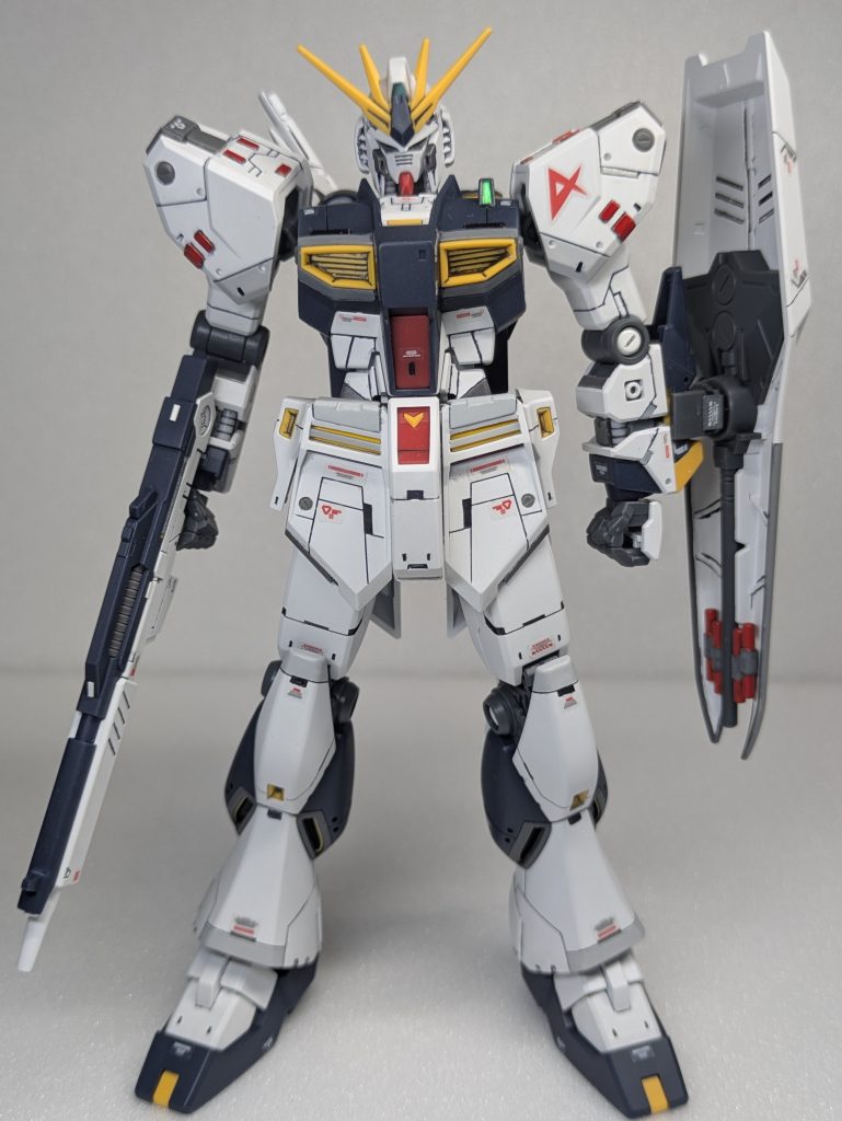 EGニューガンダム–2枚目/制作者：佐喜