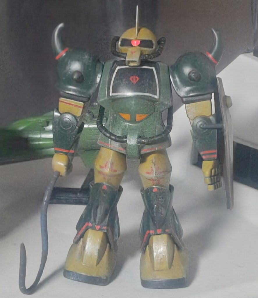 最終つや消し前、汚しは水性、エナメル、ウェザリングカラー、ウェザリングマスターと様々な塗料をドライブラシ、チッピング、スポンジなどなど正直色々あり過ぎて思い出せない工程で導きました。当時には出来なかったこと、もちろんマテリアルやまだ無かった技法など駆使して完成させた旧キット製作。とても楽しかったです。ここまでお付き合い頂きありがとうございます。