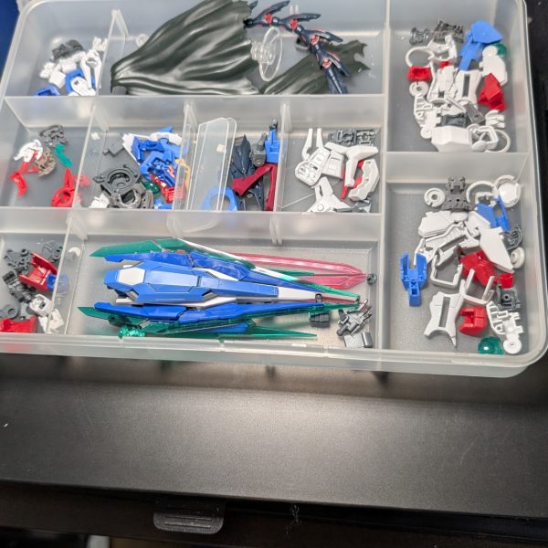 キサゲによるスジ彫り、そして800番によるヤスリがけ終わりました☺️いよいよ塗装に入りたいと思います✨️（2枚目）