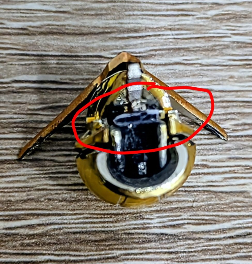 おまけヘッドをつけようにもやはりRGとHGは規格が合わずに苦労しました。RGがジョイントが小さいので、頸部の構造を少しいじりました。