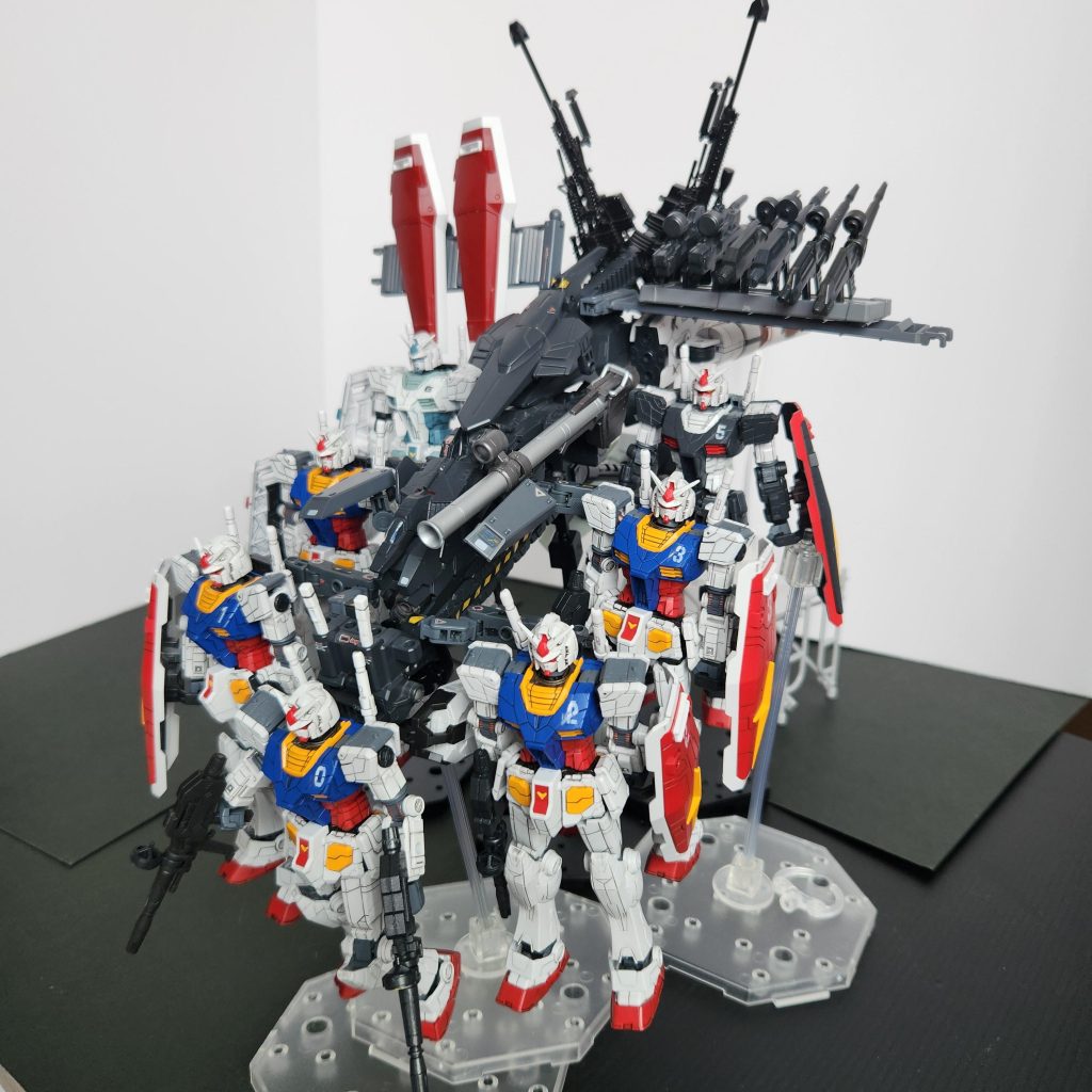 長距離作戦での支援武器を積んだ機体です。