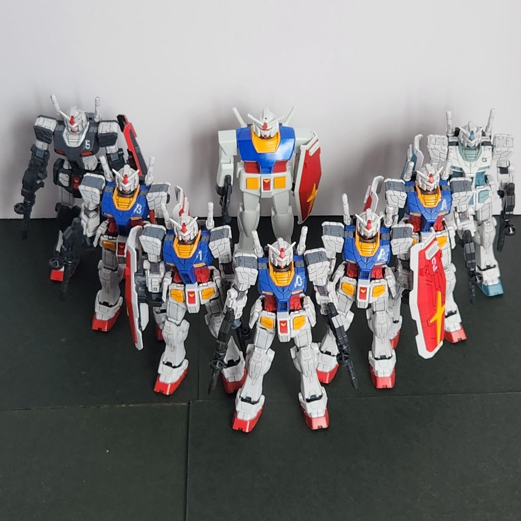 量産型ガンダム–2枚目/制作者：アイアンビリー