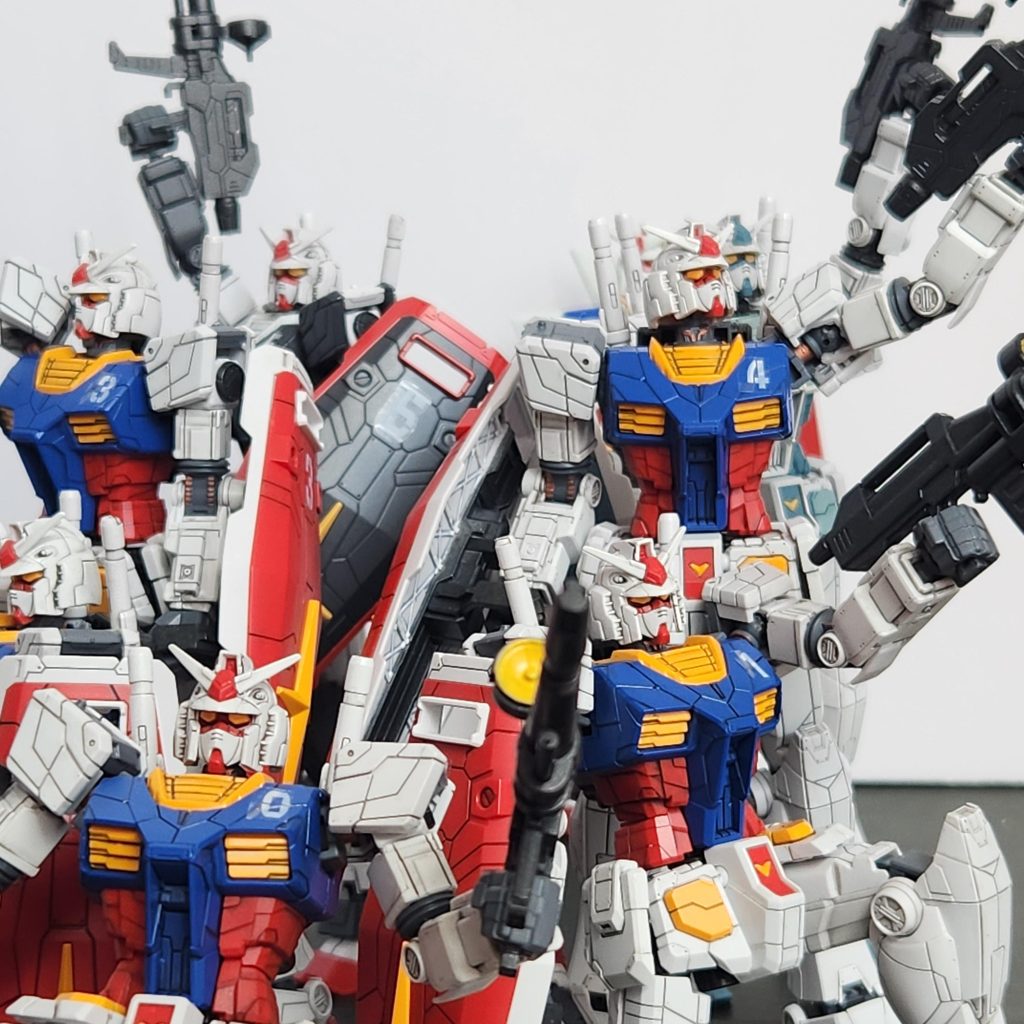 戦隊ヒーロー風にポーズをとってみました。