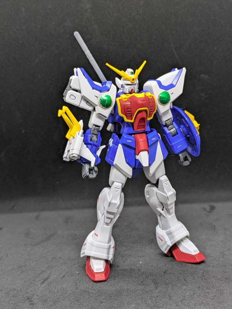 XXXGー01S シェンロンガンダム。5番目のガンダム。HGACも一番最後にされました。パイロットは張・五飛（チャン・ウーヘイ）。単独行動が多いので、中々他のガンダムと連まないのですが、やっぱり5機揃った時のかっこよさは段違いです。