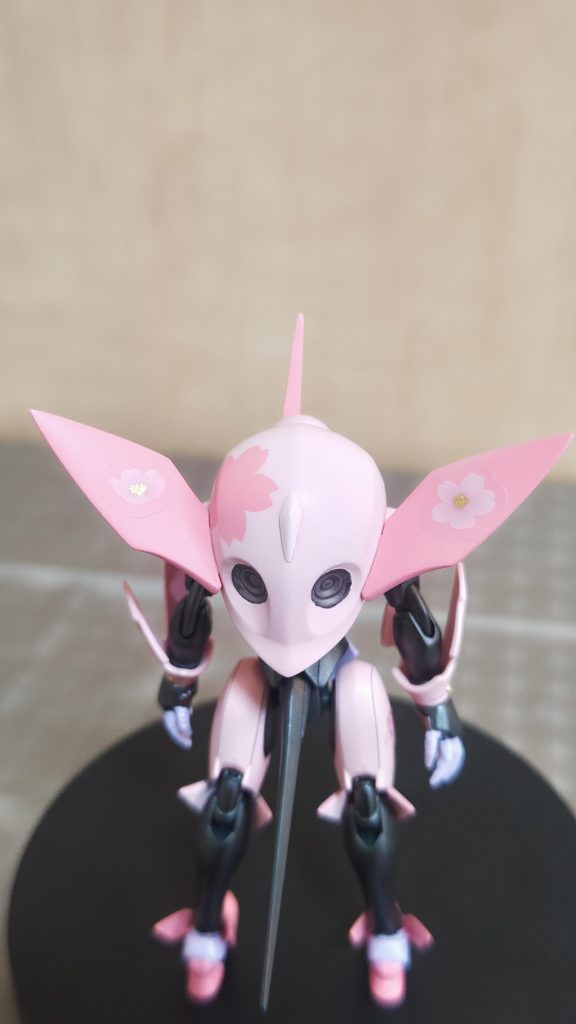 ファルシアビットが花なのでテーマは桜で作りました。マスキングや100均シールなんかを散りばめてます