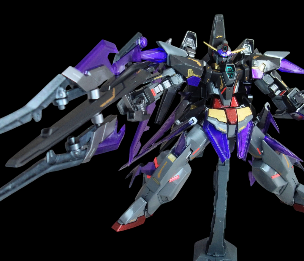 具体的に赤色の線が入ってる箇所は左右のうちどちらかが割れてます（何でこんなことに⋯）機体としては高機動型近接機として組んでますが、AGE3のデカい銃はもっとデカくしています。