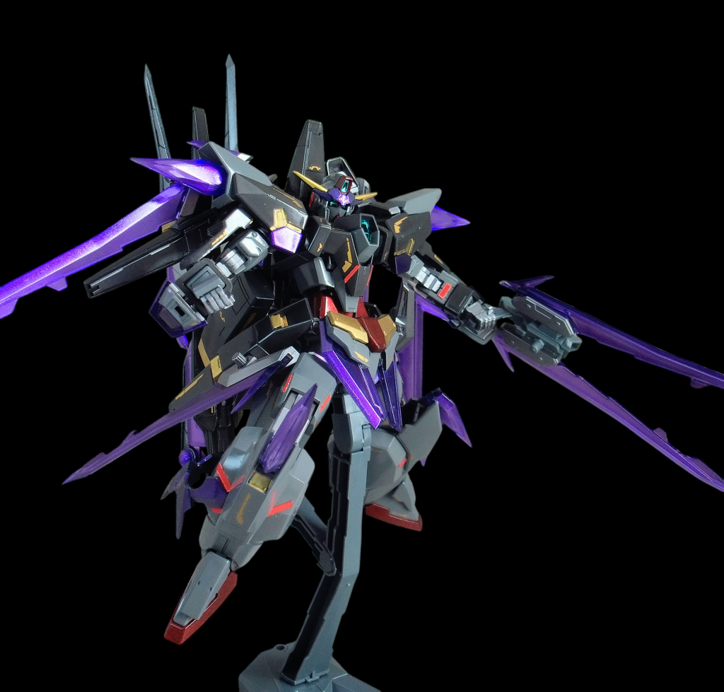 クリアパーツを組み合わせてシザース全身にクリアパーツを組み込むとビルドシリーズっぽくなりますよね！