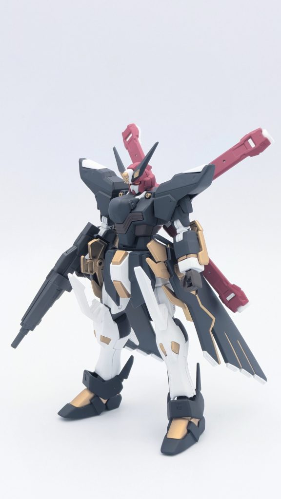 3期生イメージの武装を外した状態。元々のデザインはこちらでしたが、以前投稿した三十路衣装イメージと機体コンセプトが丸被りだったので変更しましたが、シルエットは気に入ってたので作成しました。