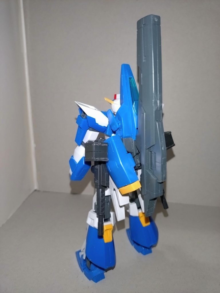 【その設定】旧AGE3に代わる、特殊部隊「East of Eden」の隊長機。AGE3に存在したコアファイターと本体との分離・合体機能を廃し、純粋な可変機に戻すことで、機体そのものの耐久性を重視した。武装が強化され、シグマシスファンネル発生機を追加搭載する。