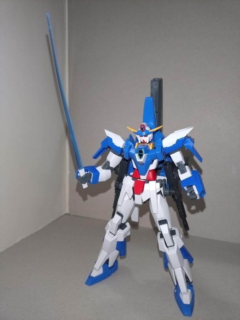 使用キットは以下の通りです。両腕···AGE-FX両脚···足首のみAGE3、その他AGE-FXビームサーベルのビーム刃···ガンドノードマシンガン···境界戦機のオプションパーツその他···AGE3 次回は⇒「宇宙海賊ビシディアンの手で、ビルドブースターMk-Ⅱが激変!?」