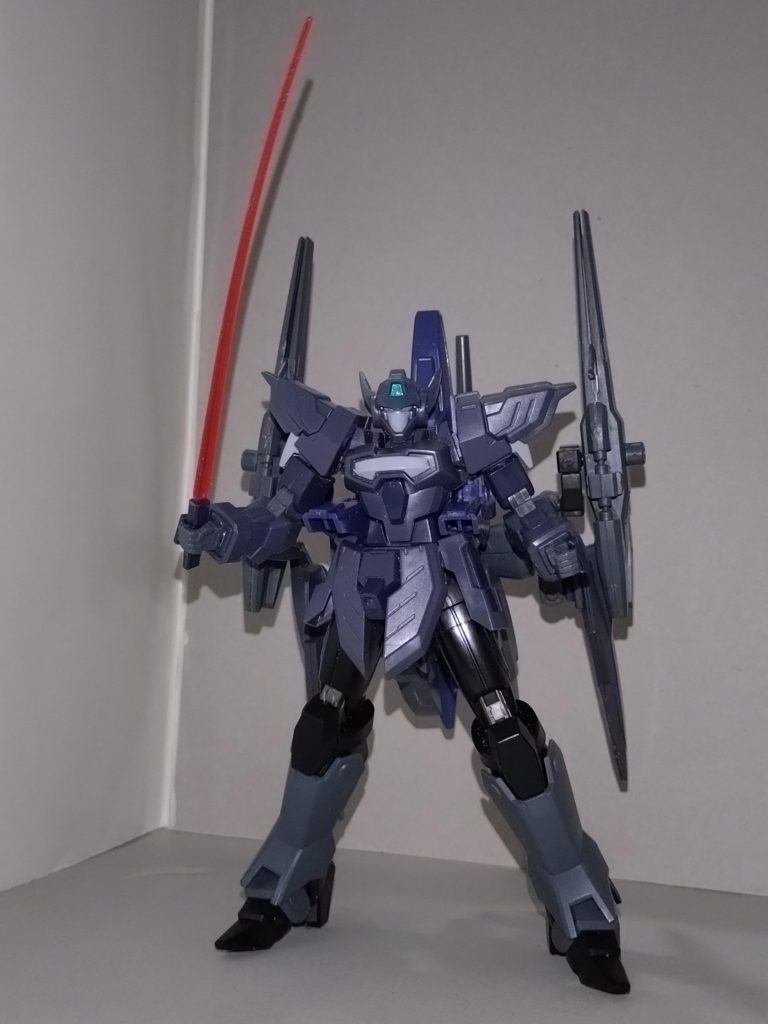 ビームサーベルAGE世界における連邦軍のMSでは標準的な装備。ビーム刃の長短を切り替えられる。