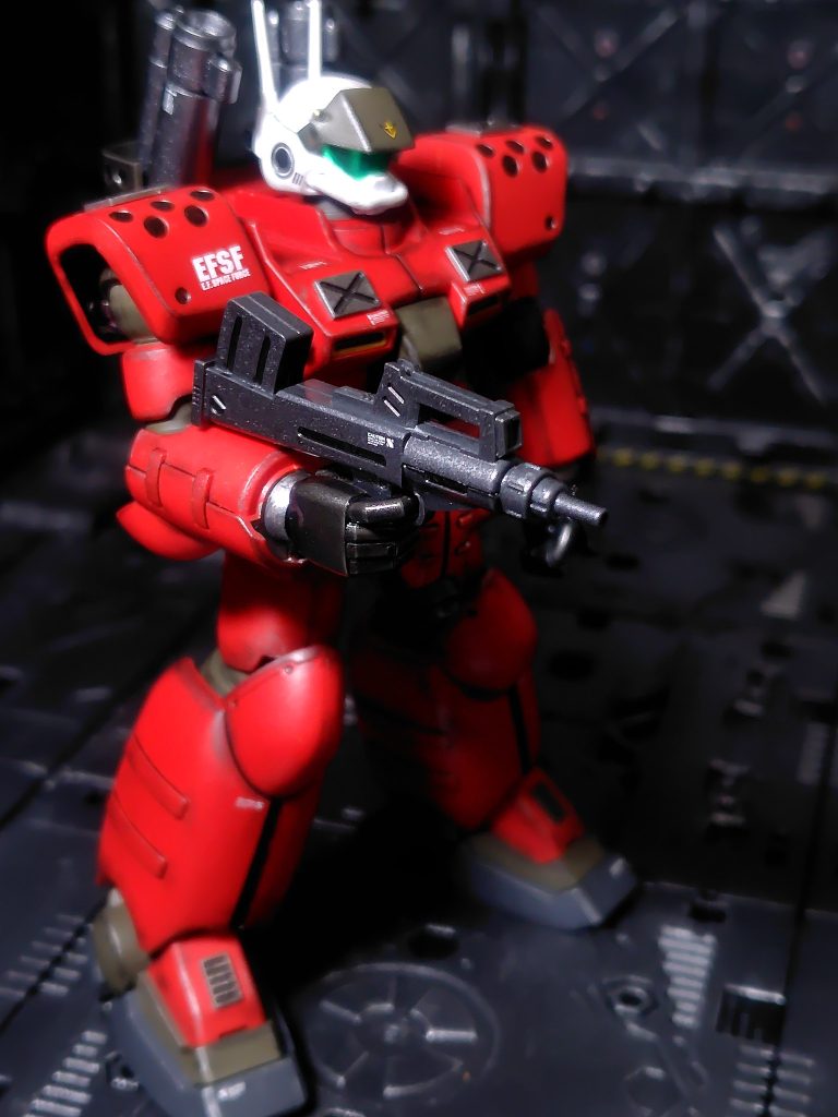 このあまりにも弱そうなマシンガン...。せめてもう少し大きければ。