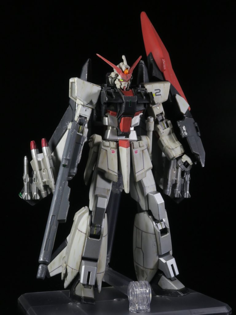 ウェザリングカラーのグレイッシュブラウンで薄くフィルタリング。グランドブラウンと迷ったものの、褪色した感じ＝アッシュ感が欲しくてグレイッシュブラウンを選択。